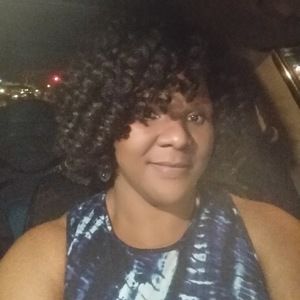 Meet your Posher, Esnydelle